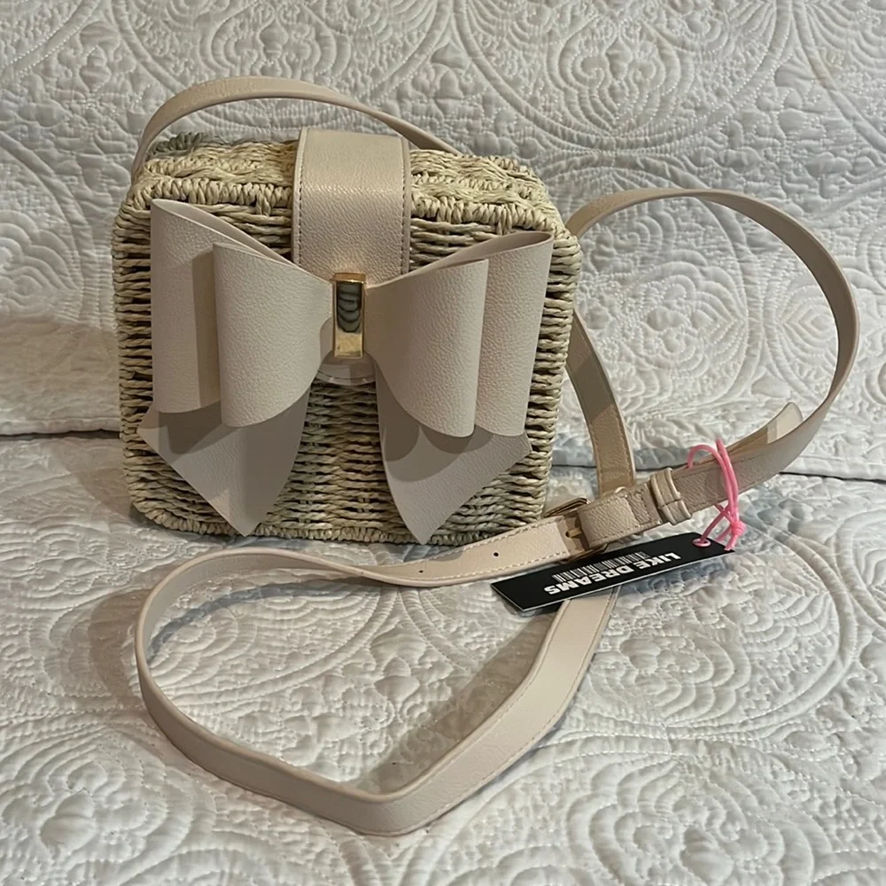 Like Dreams bow tie crossbody, NWT‎
